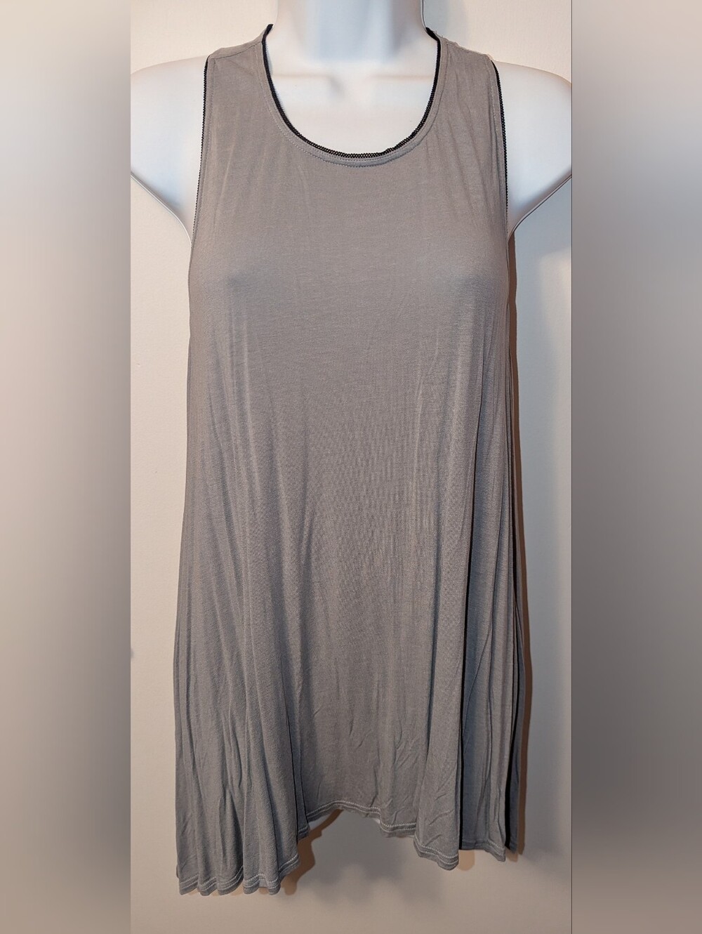 Inphorm Women's Tank Top high low Sz M  Athletic active wear pickleball Tennis